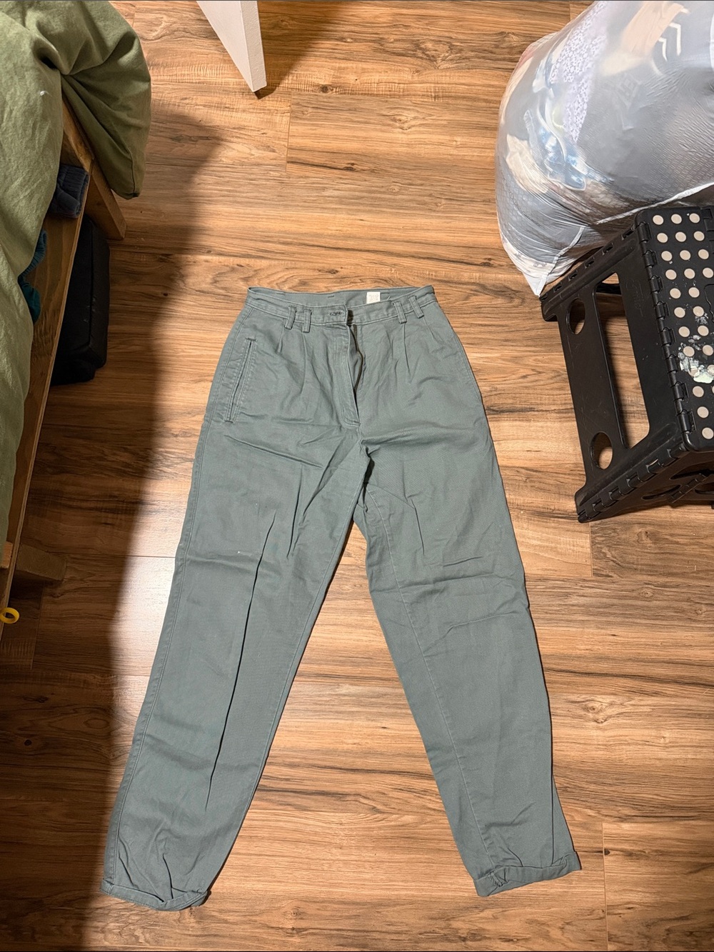 Women’s vintage green woolrich slacks